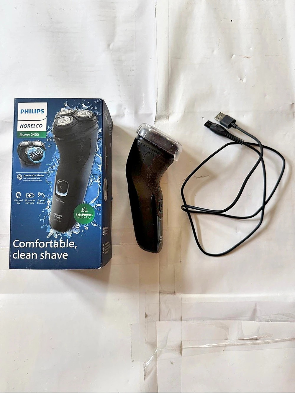 Philips Norelco Shaver 2400 Wet & Dry Electric Shaver Black & Blue